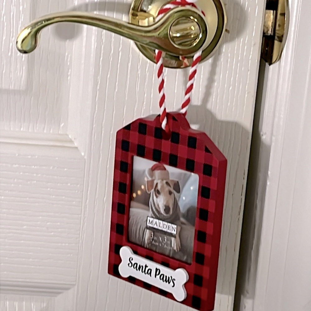 NEW DOGGY CHRISTMAS PHOTO FRAME ORNAMENT, black & red plaid